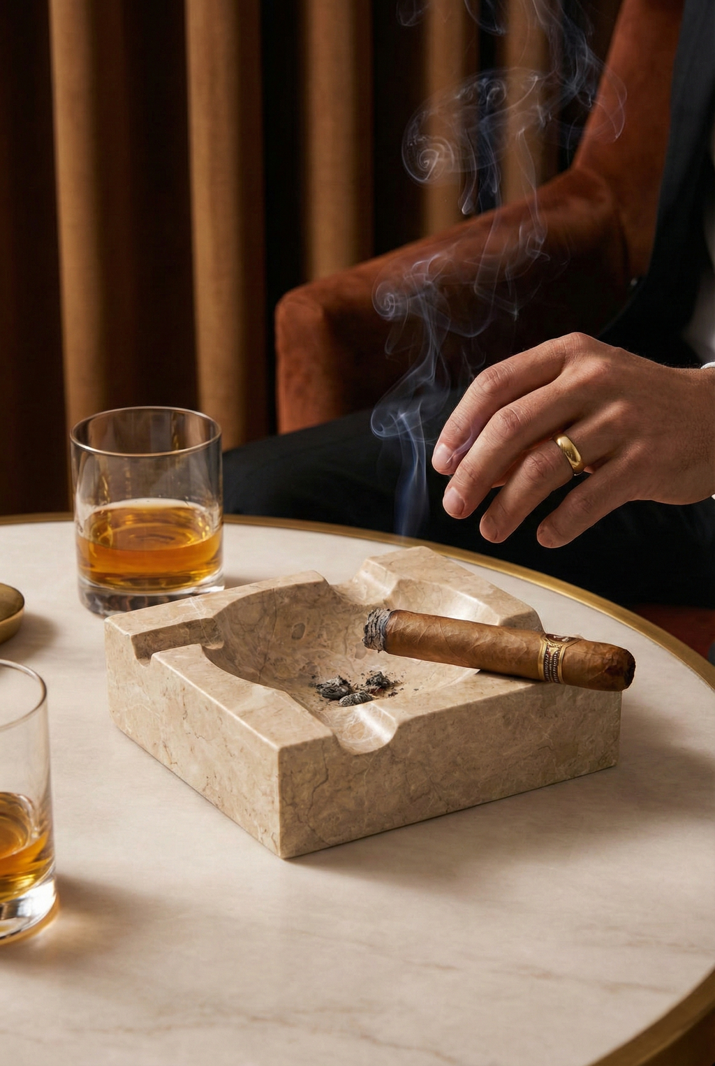 Momento Ashtray
